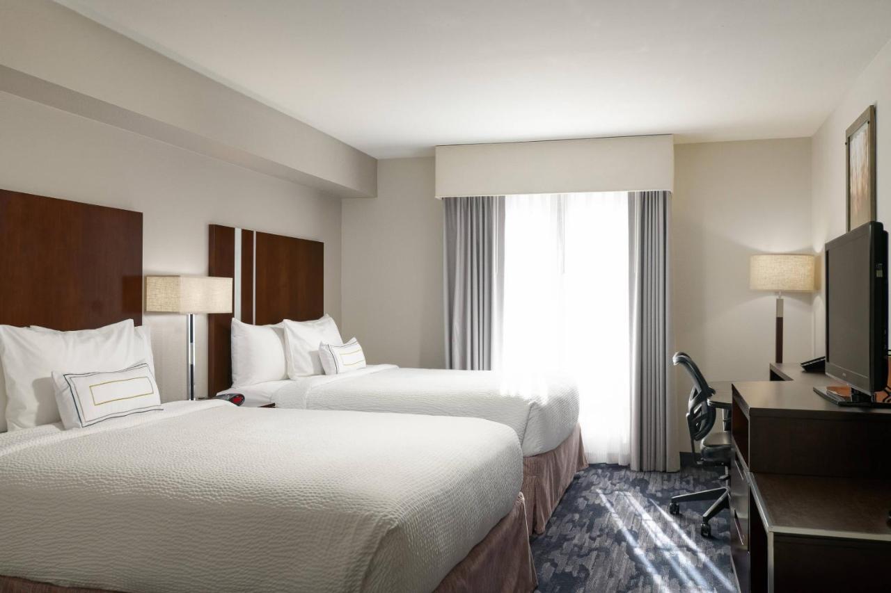 Fairfield Inn & Suites San Diego Old Town Экстерьер фото