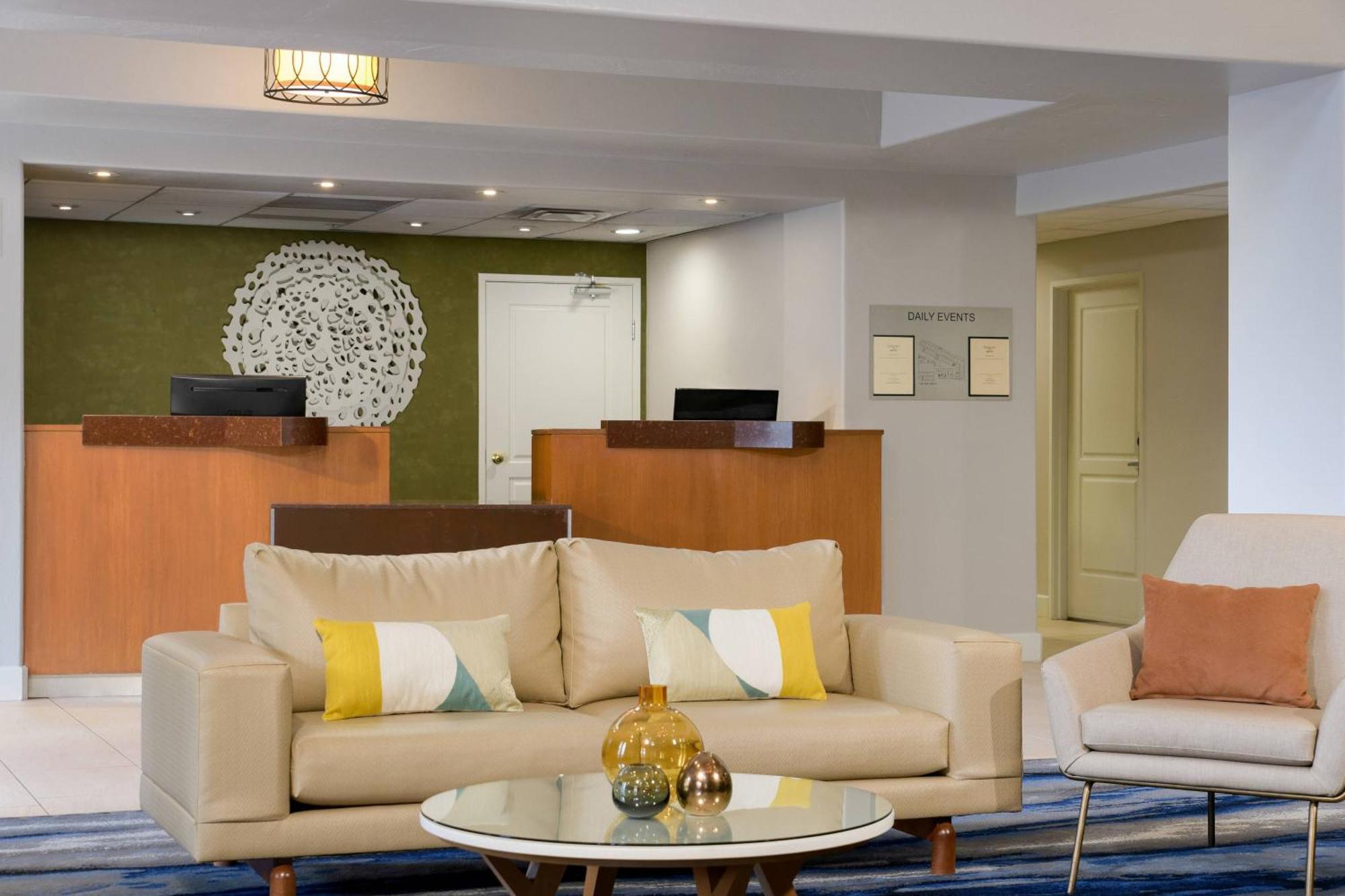 Fairfield Inn & Suites San Diego Old Town Экстерьер фото