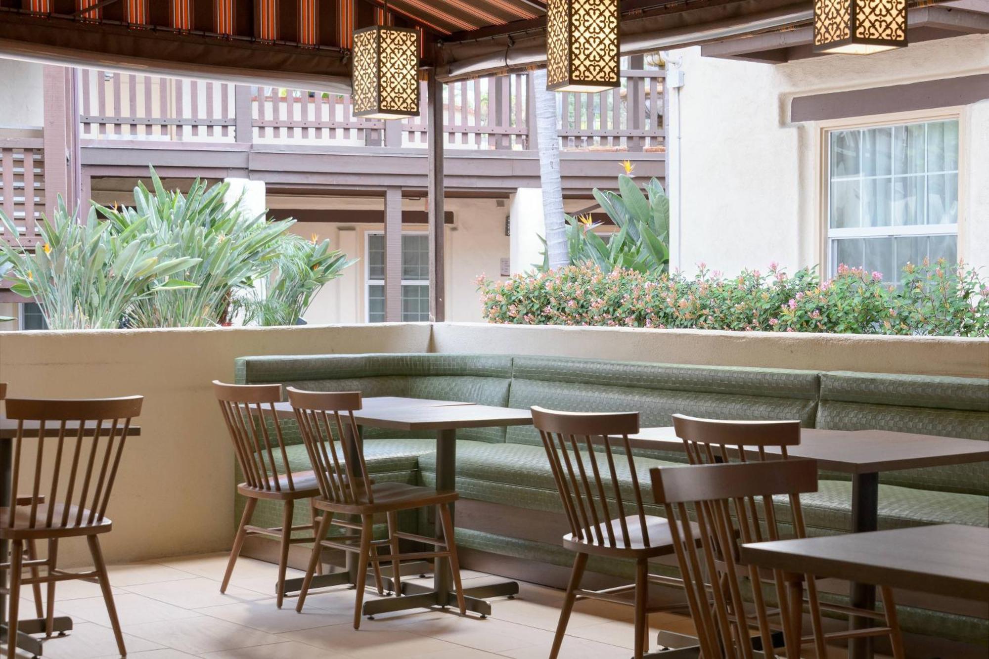 Fairfield Inn & Suites San Diego Old Town Экстерьер фото