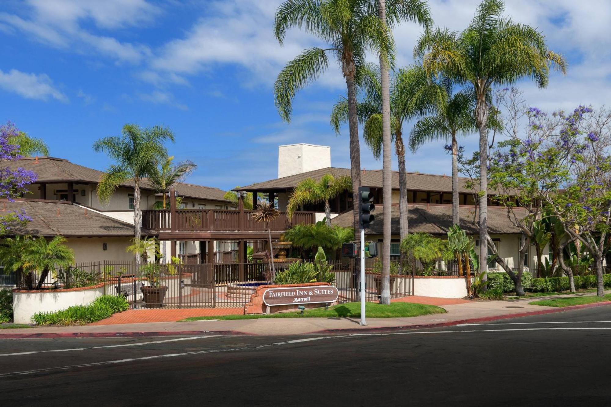 Fairfield Inn & Suites San Diego Old Town Экстерьер фото