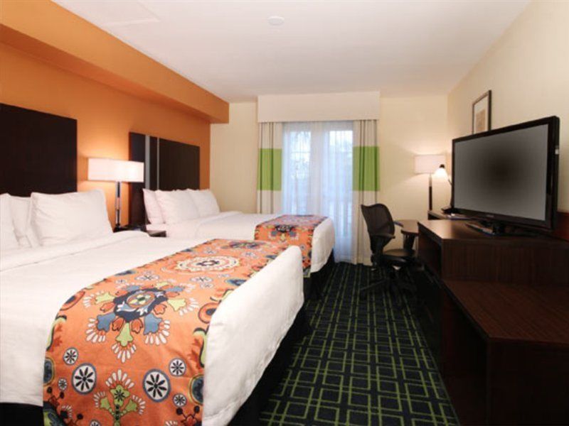 Fairfield Inn & Suites San Diego Old Town Экстерьер фото